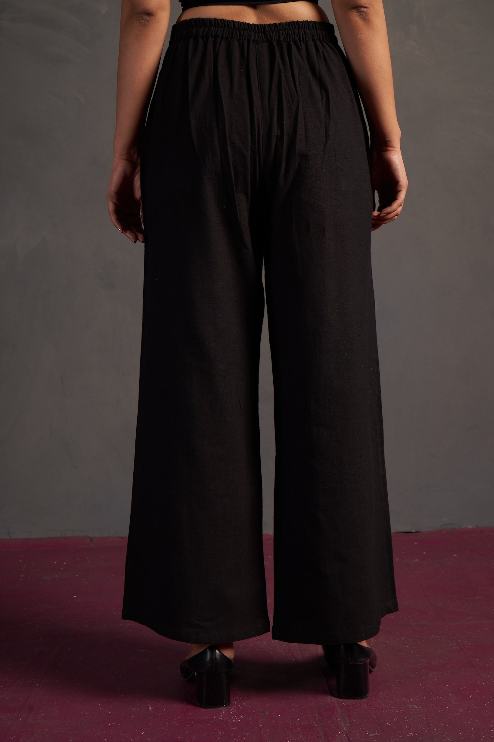 UNBUTTONED – Black, but not basic.